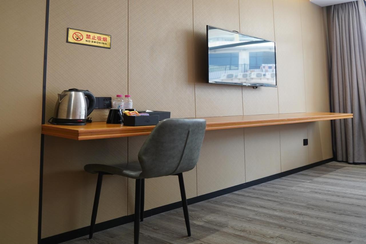 Joy Hotel พนมเปญ ภายนอก รูปภาพ