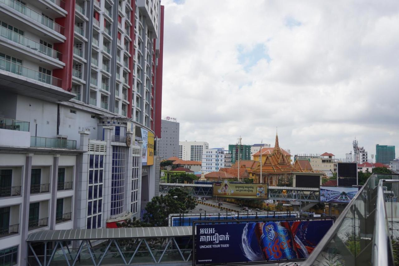 Joy Hotel พนมเปญ ภายนอก รูปภาพ
